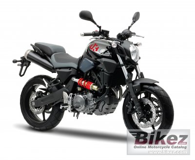 2013 Yamaha MT-03 photo